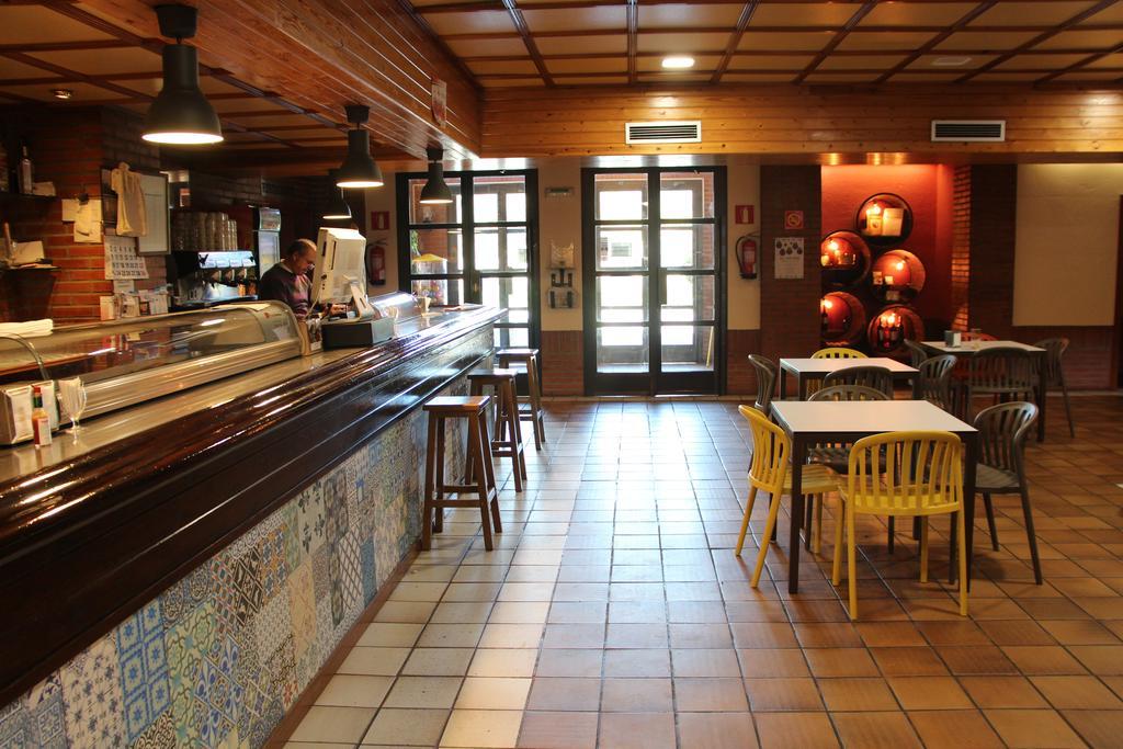 Aparthotel Tres Caminos El Grado Exterior foto